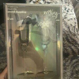 Studio I Wedding Toasting Glasses with Black and White Accents